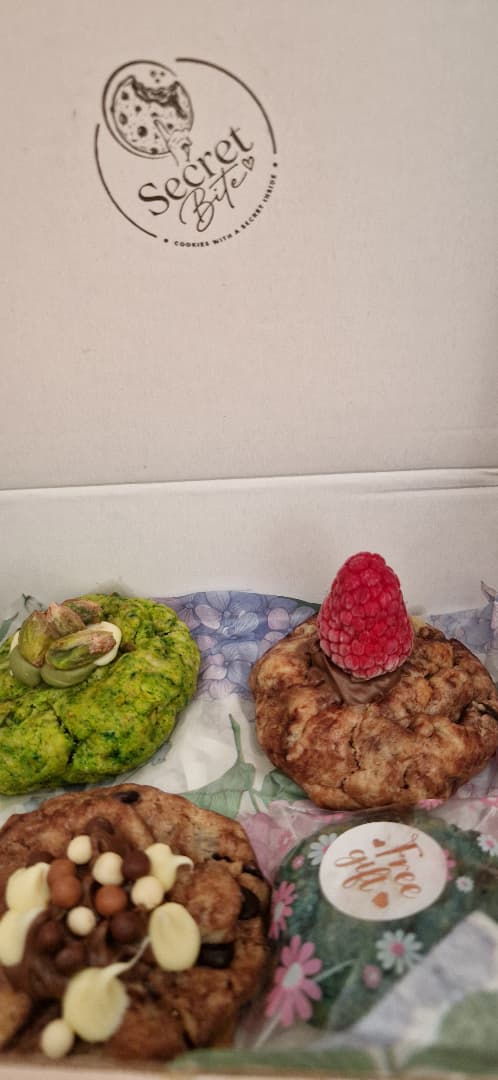 Box of 6 cookies