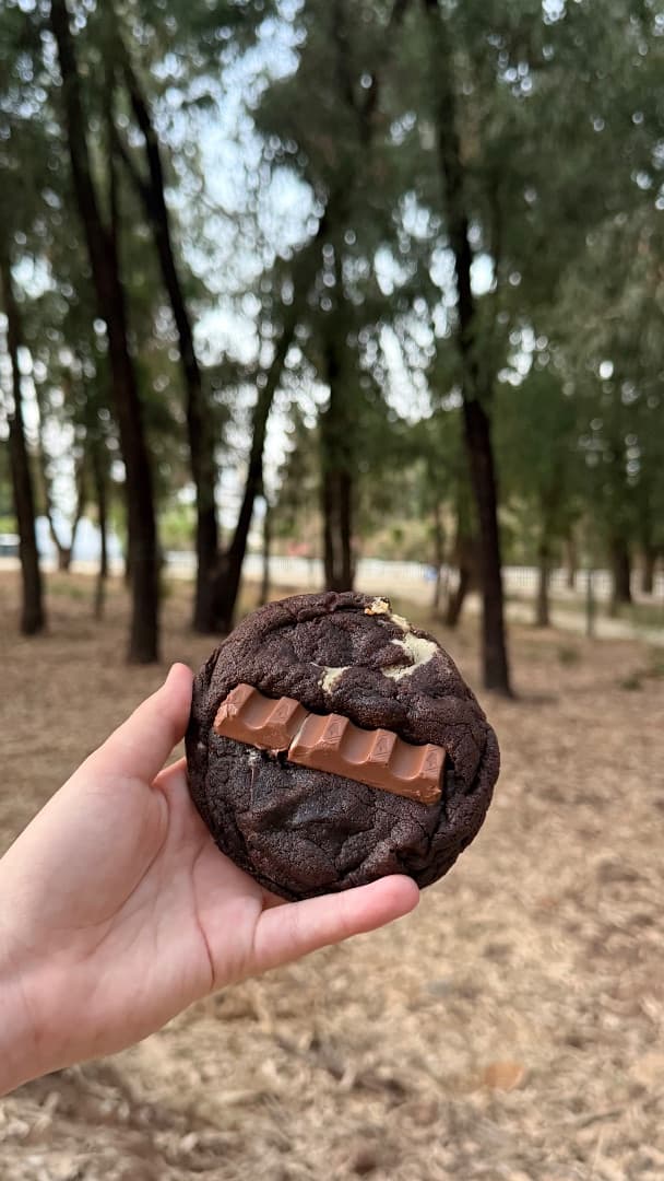Chocolate bueno cookie