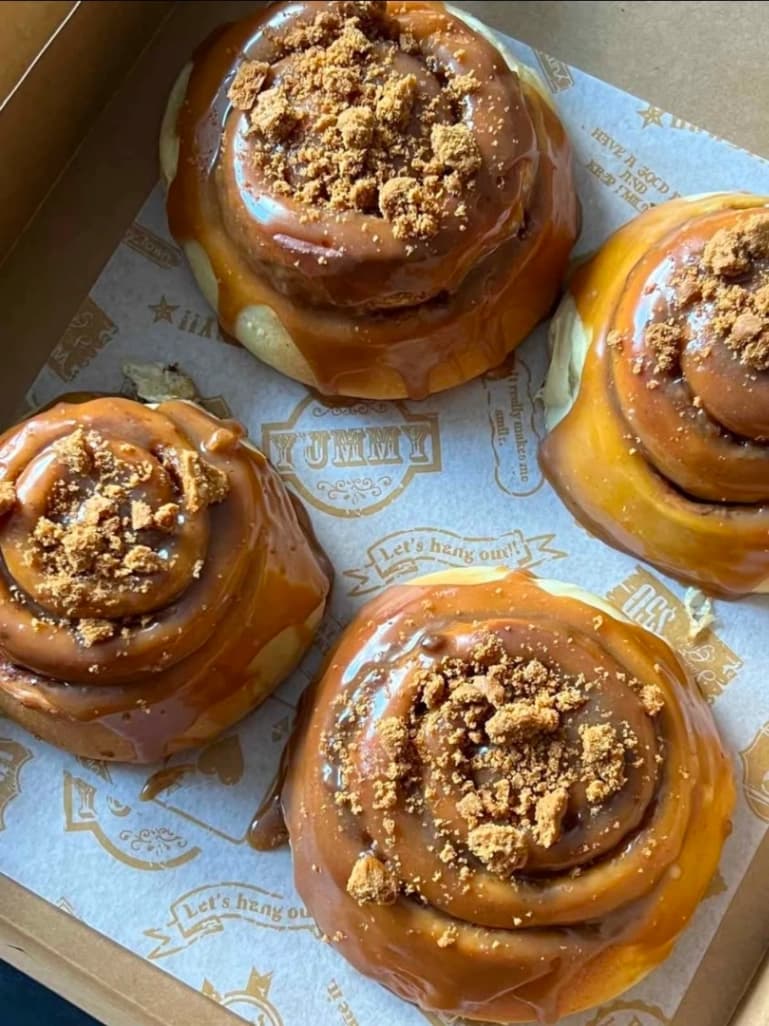 Biscoff Cinnamon Rolls