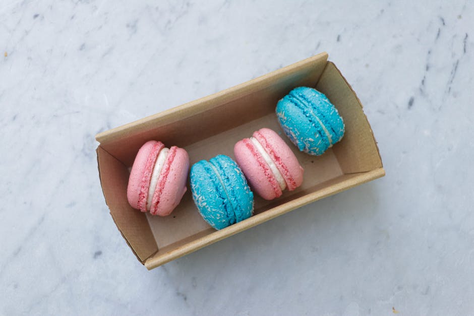 Boîtes de pâtisseries prêtes pour la livraison